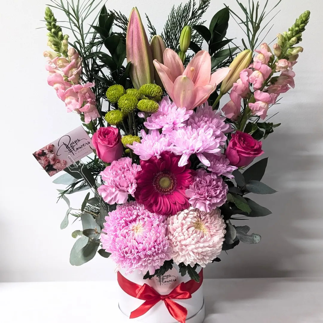 Pretty Hat Box - Medium