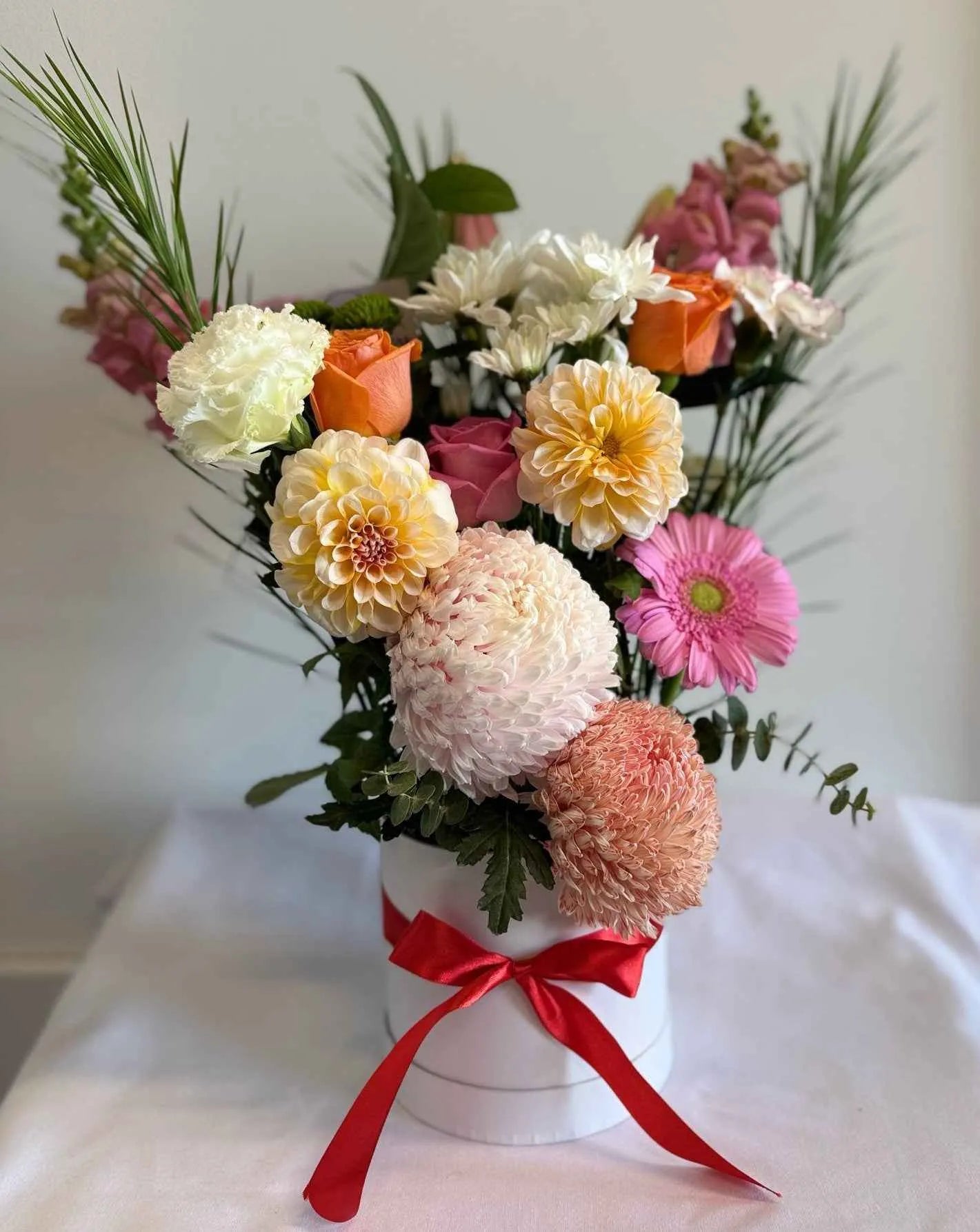 Pretty Hat Box - Medium